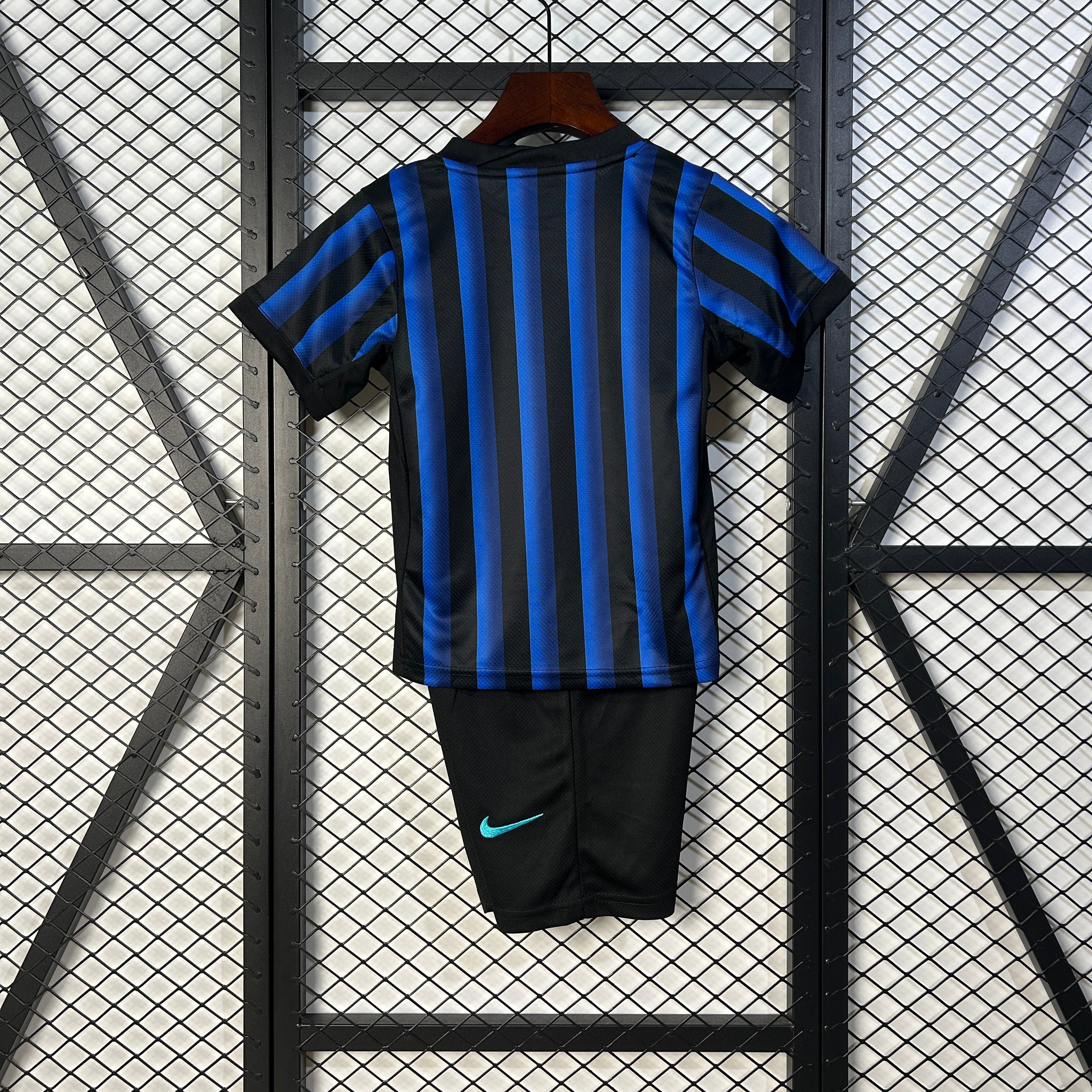 Inter de Milan Local 25-26 Equipación para Niños