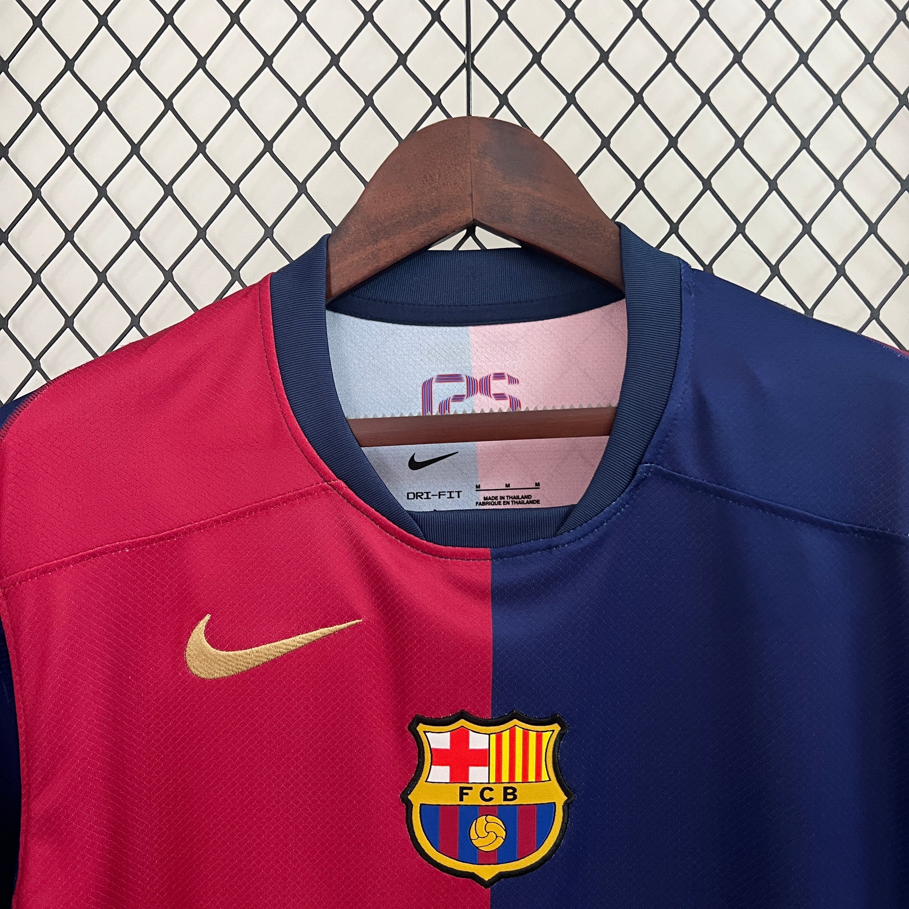Fc Barcelona Local 24-25