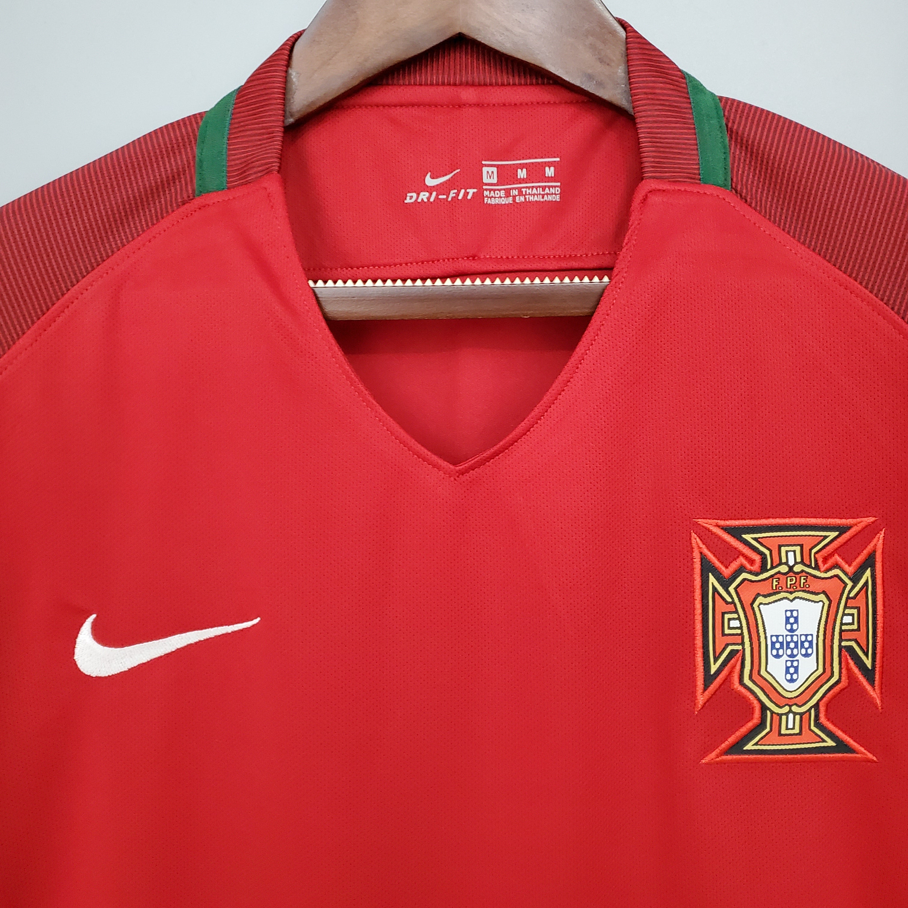 Portugal Retro Local 2016 - Ganador de Eurocopa