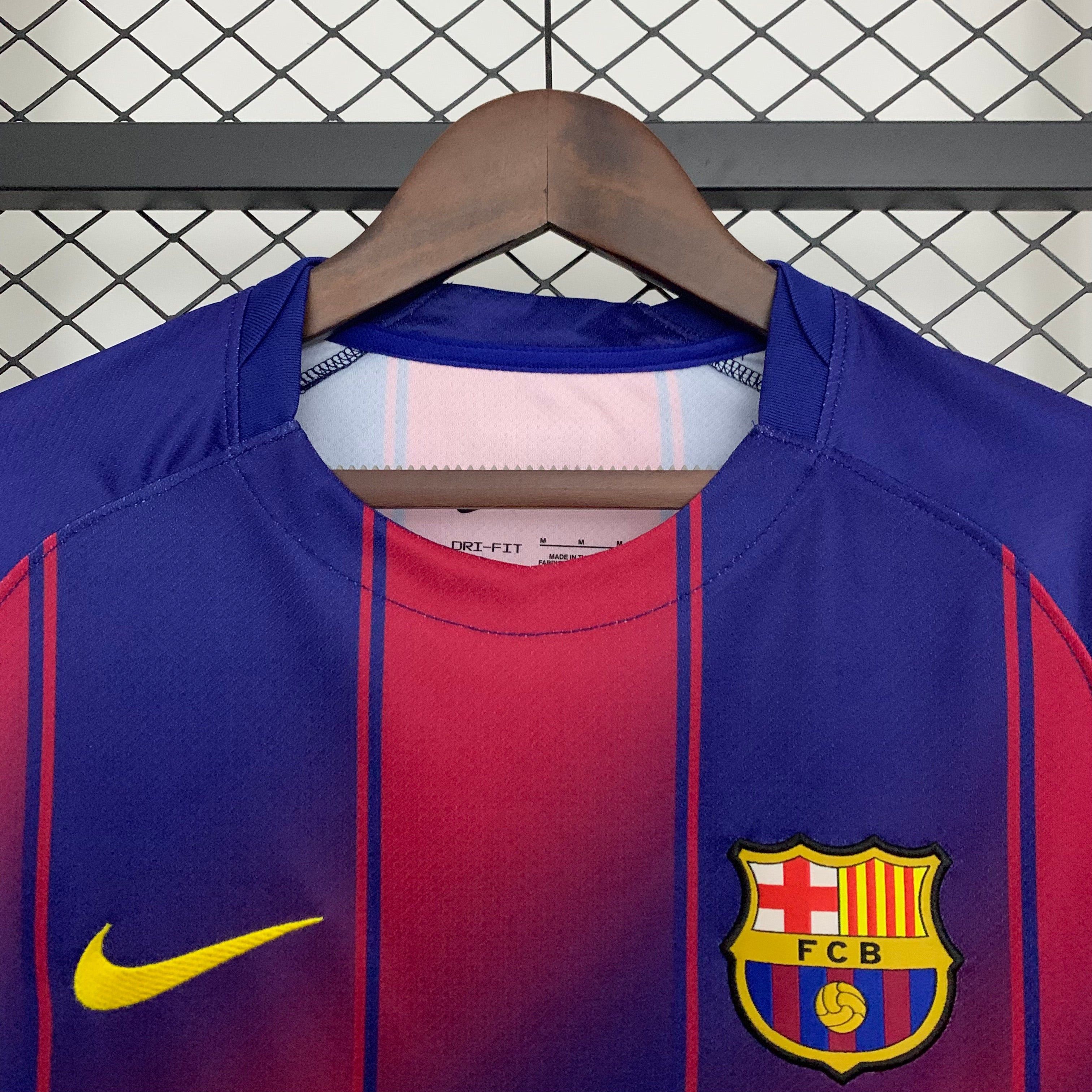 FC Barcelona Local 25-26