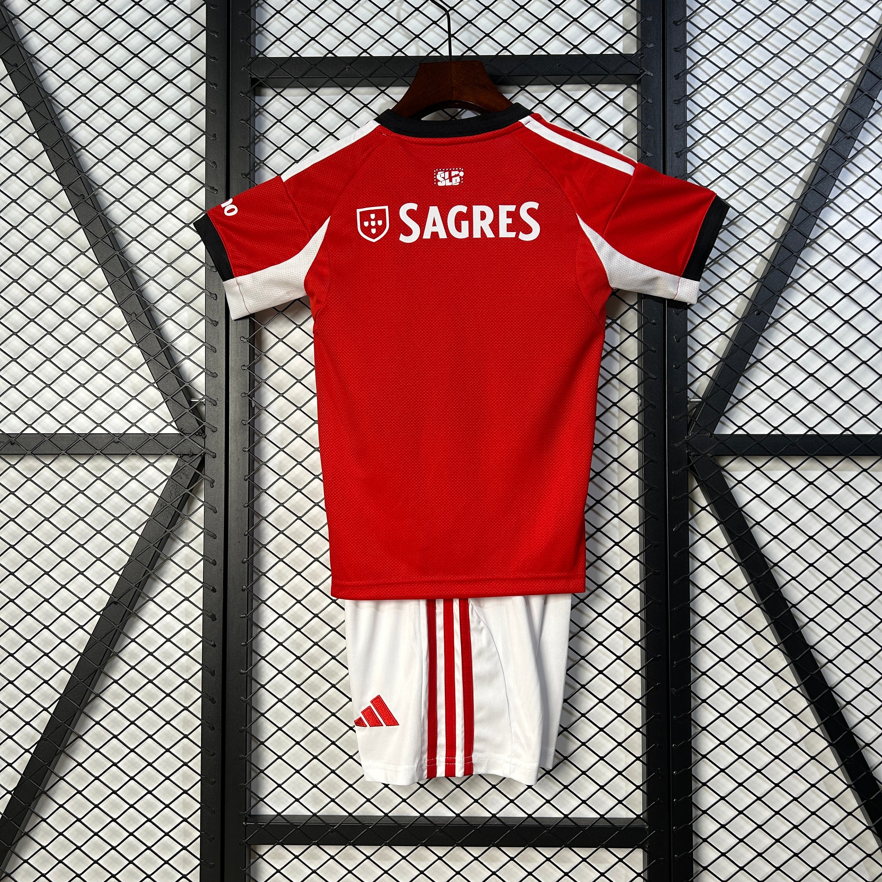 Benfica Local 25-26 Equipación para Niños