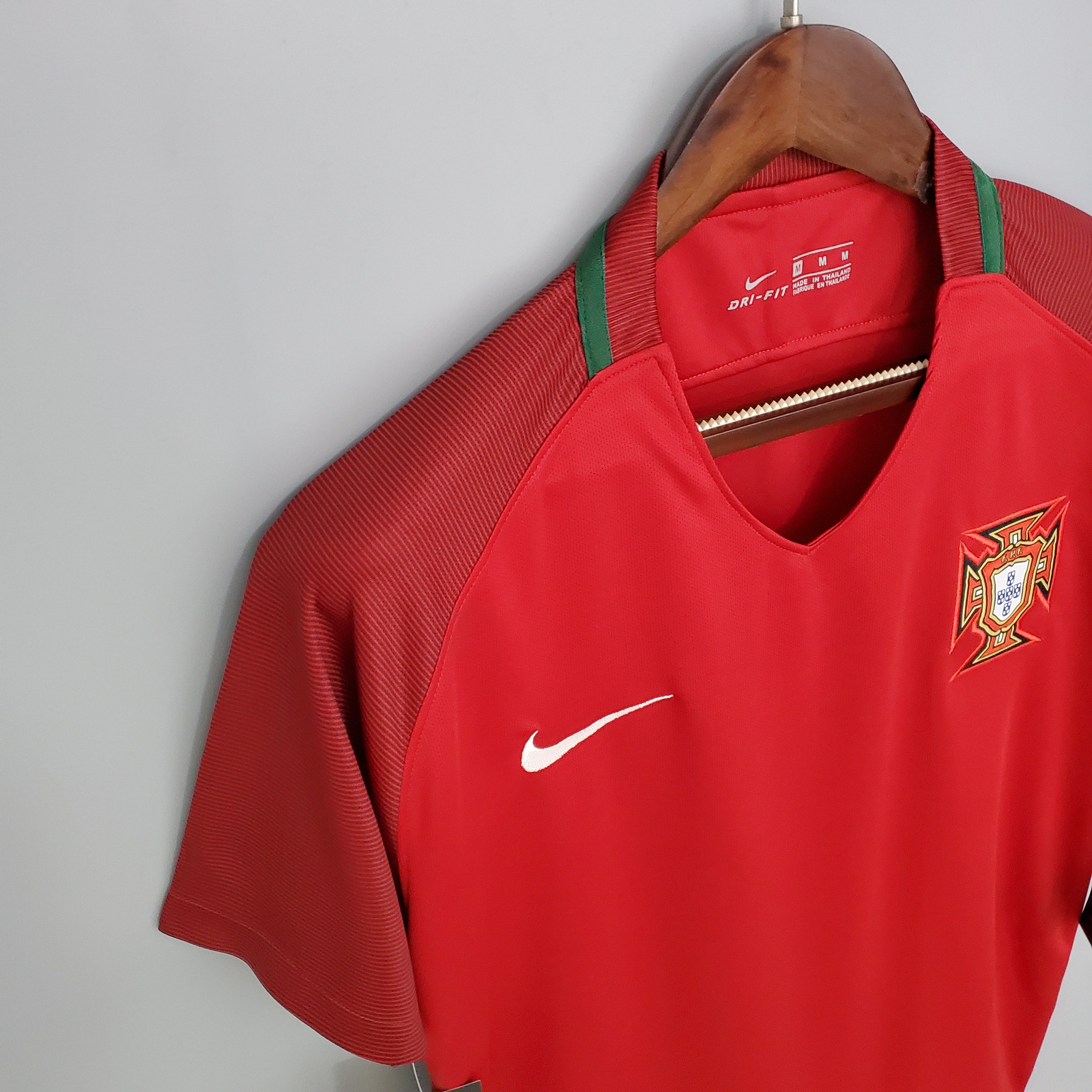 Portugal Retro Local 2016 - Ganador de Eurocopa