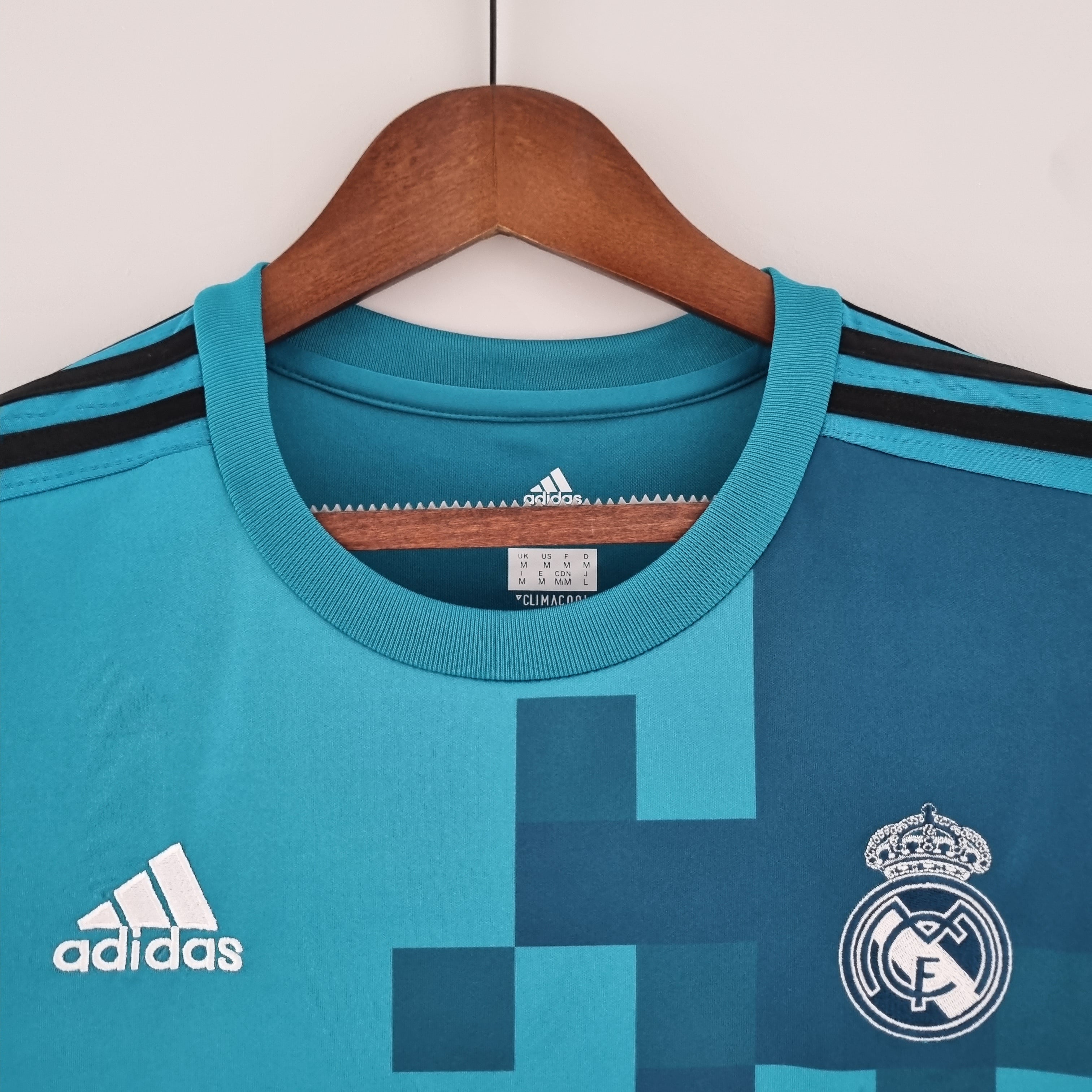 Real Madrid Retro Local 17-18