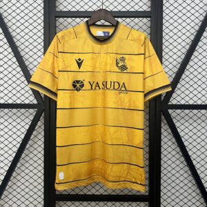 Real Sociedad Visitante 24-25