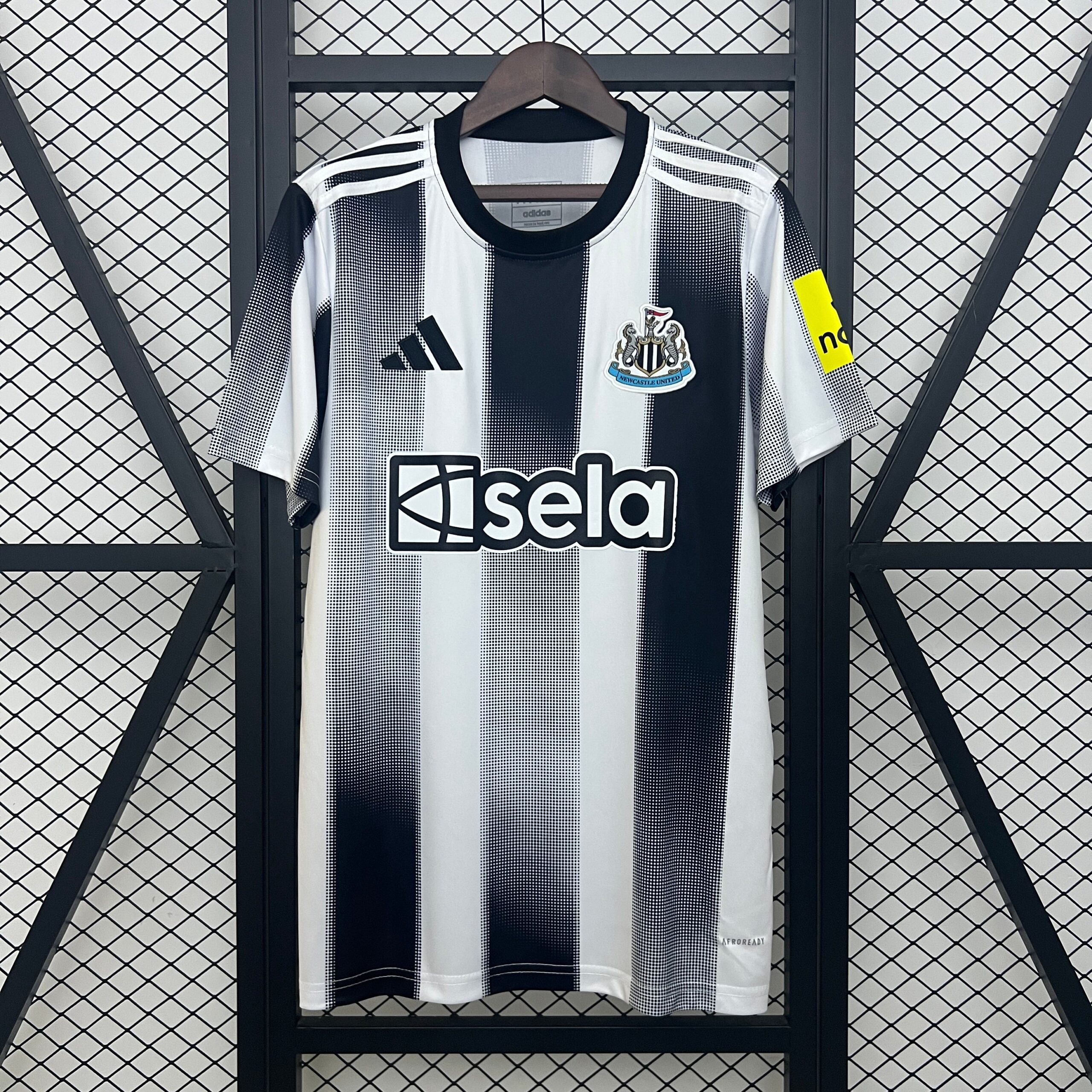 Newcastle United Local 25-26